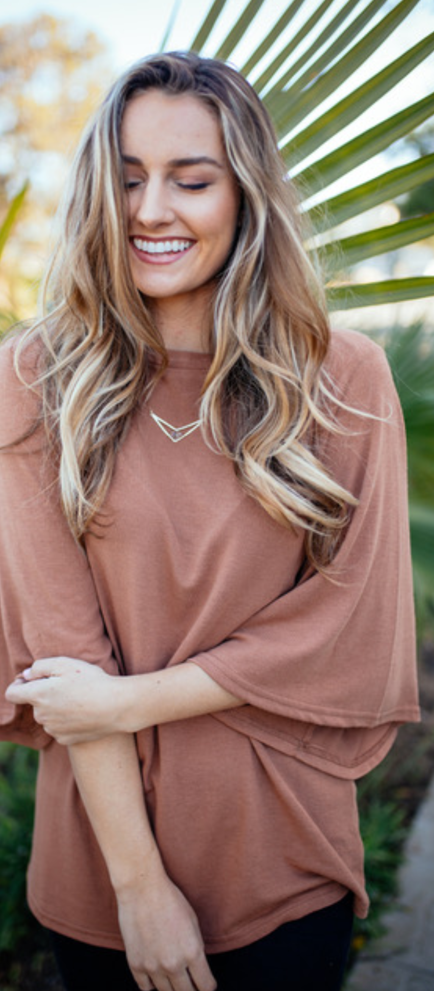 Hammered Gemmed Up Chevron Necklace