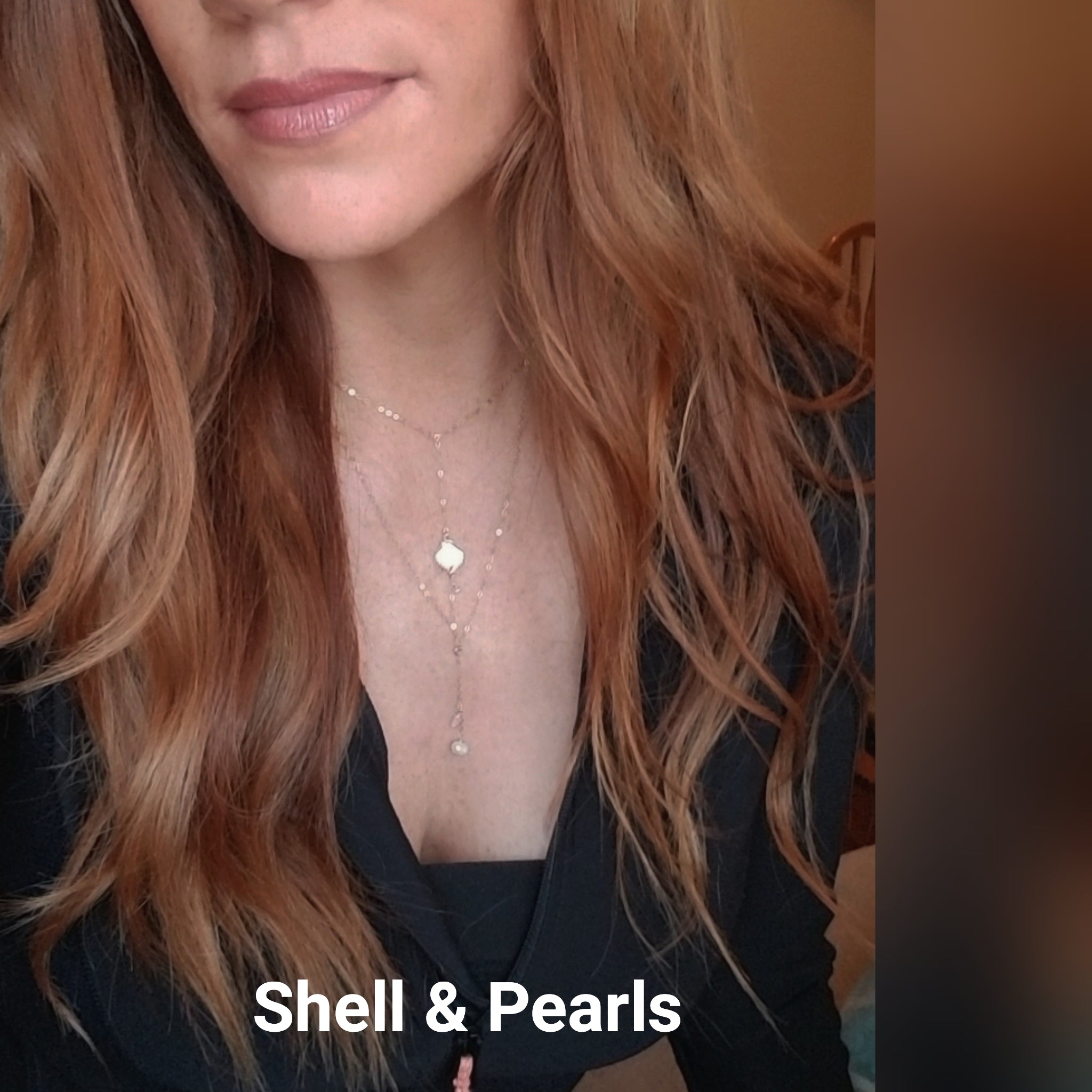 Shell & Pearl V chain necklace
