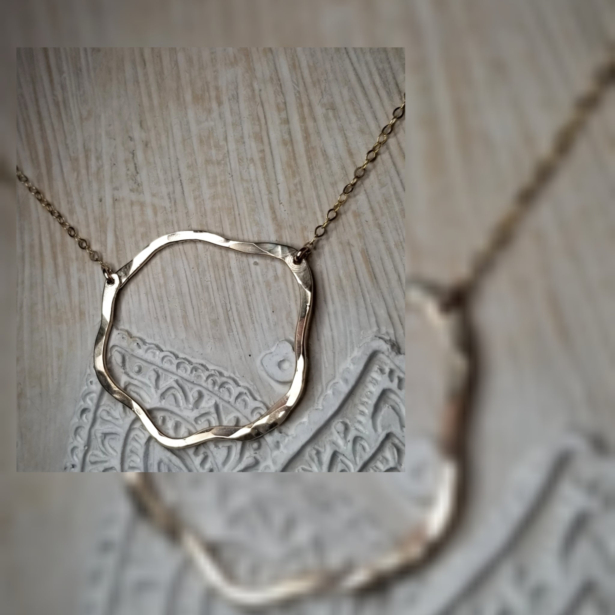 Large organic circle necklace